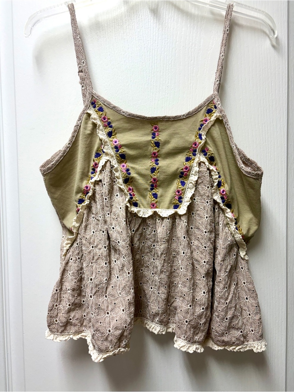 POL Boho Embroidered Olive Green and Taupe Lace Tank Top Pink/Purple Coquette💕 - Picture 6 of 14
